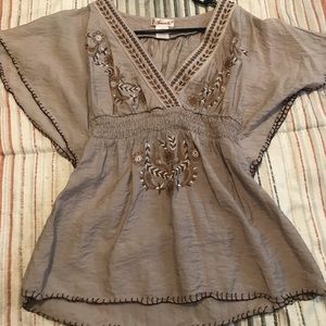 Cute blouse